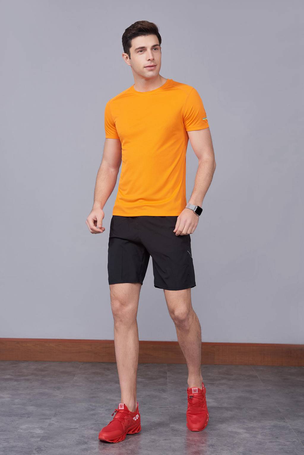 春夏季潮流新品 男女短袖上衣 时尚纯棉运动T恤衫 橘色