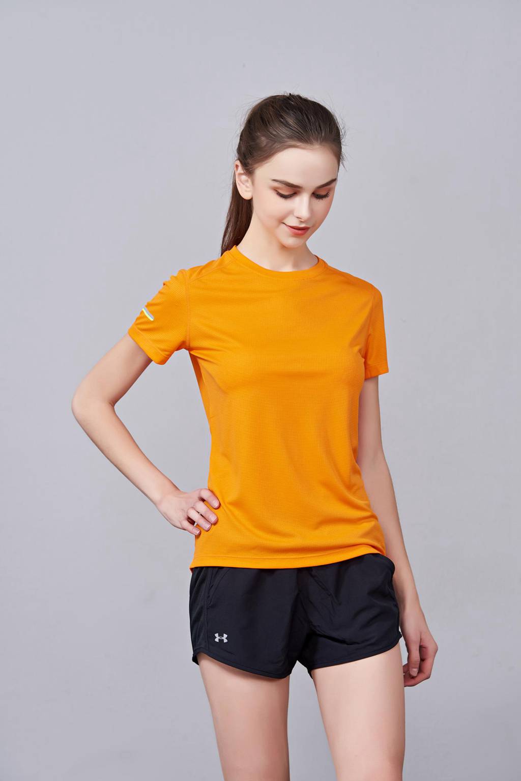 春夏季潮流新品 男女短袖上衣 时尚纯棉运动T恤衫 橘色