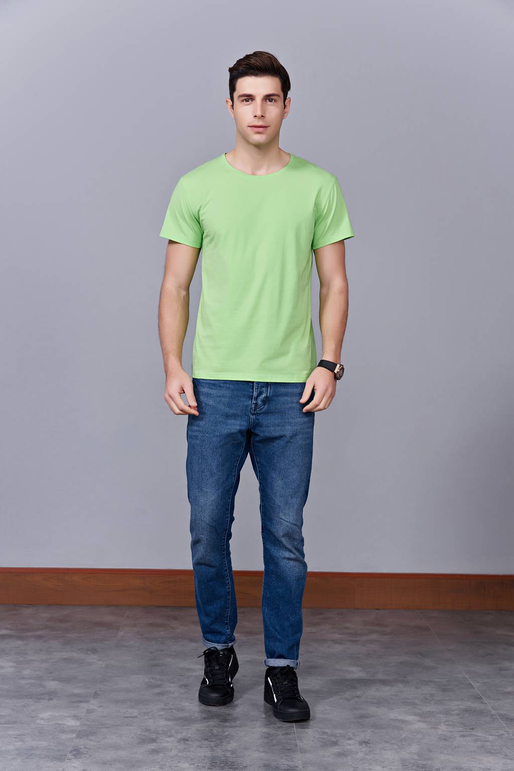 中国风简约潮流亲子装短袖T恤衫 夏季 果绿色运动情侣装